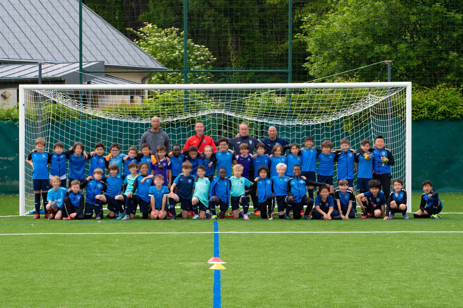 Photo football enfant gymnastique club sportif association (1)_1